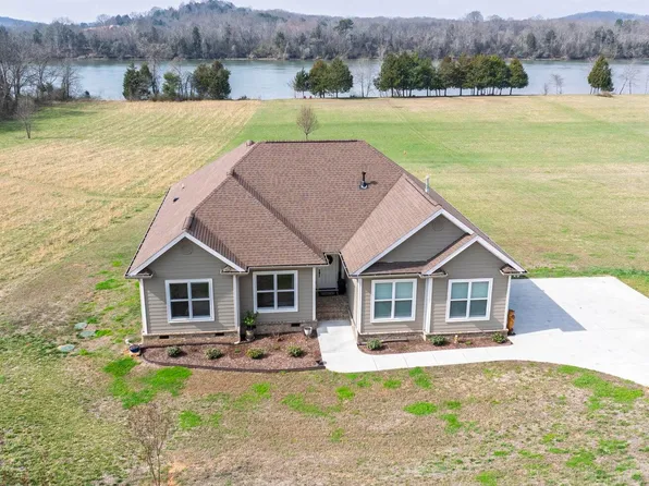 4330 Espalier Dr, Decatur, TN 37322