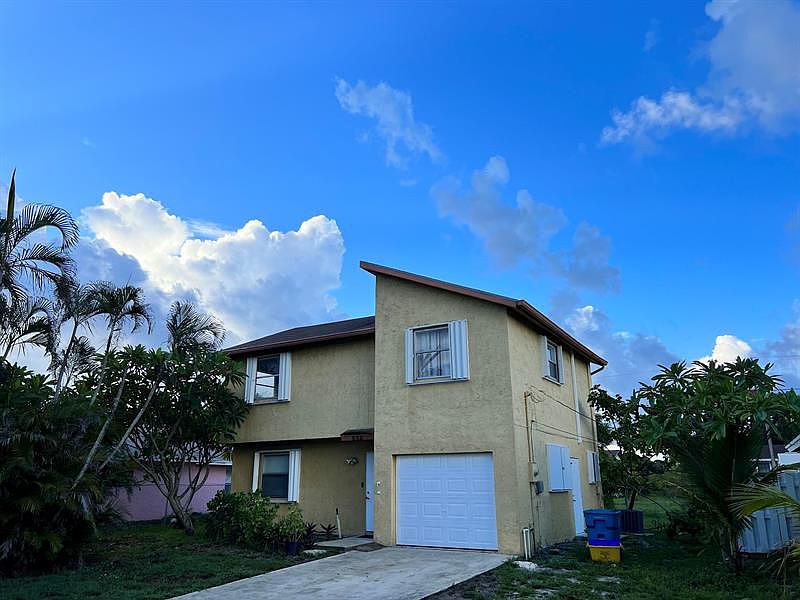 2nd image of 550 NW 9th Ave