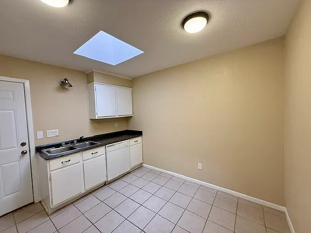 3309 Coastal Dr — Photo 7