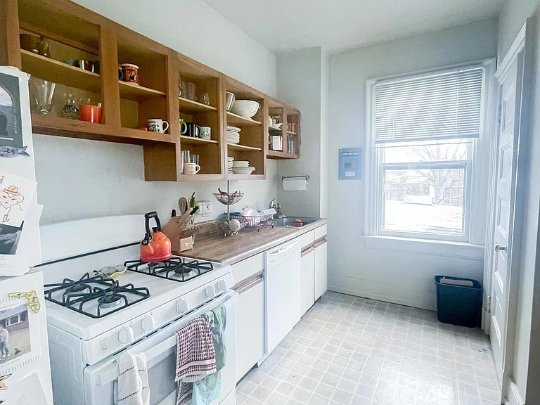 2020 Monument Ave #3 — Photo 5