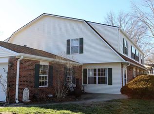 1117 E Commons Dr, Bloomington, IN 47401