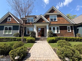 1674 Chain Bridge Rd, McLean, VA 22101