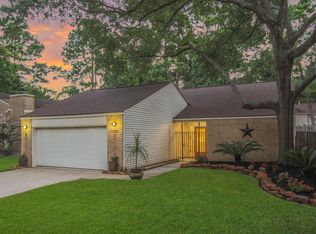 17250 Meadow Butte Dr, Houston, TX 77090