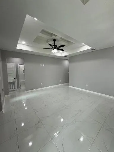 450 Tamarindo Ln — Photo 8