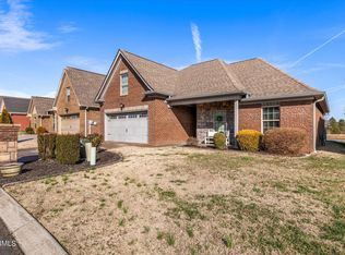 74A Zion Cove Ln, Englewood, TN 37329