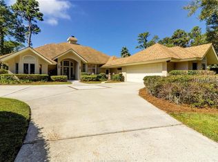 11 Fallen Arrow Dr, Hilton Head Island, SC 29926