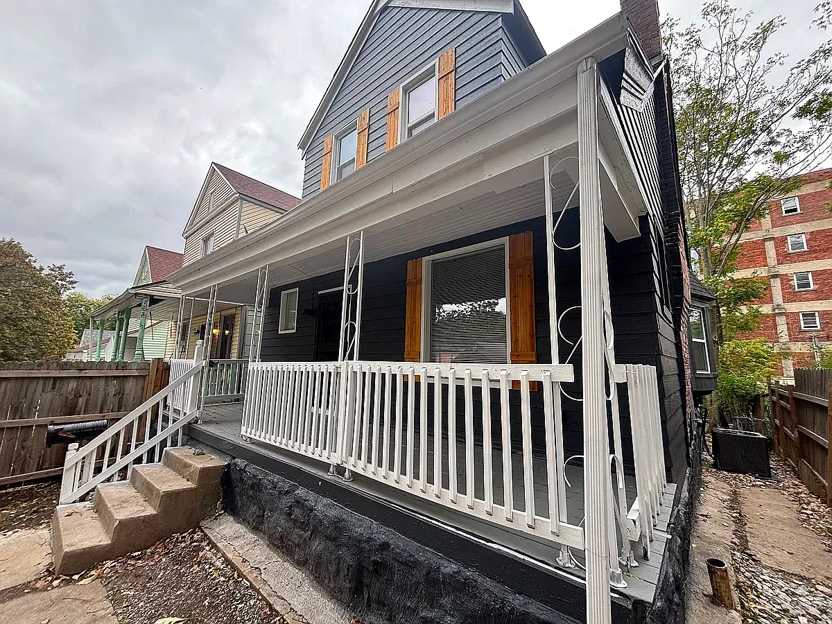 4 bed, 1809 sqft, $1,650 — Photo 2