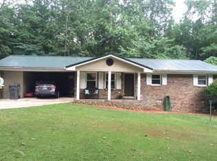 155 Castlegate Cir, Carrollton, GA 30116