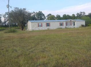 4788 Gray Ln, Campbellton, FL 32426