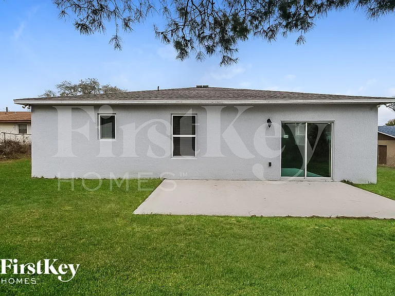 6177 Kinlock Ave — Photo 18