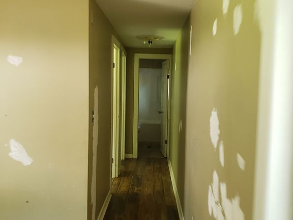 2nd image of 640 E Olive St #466896