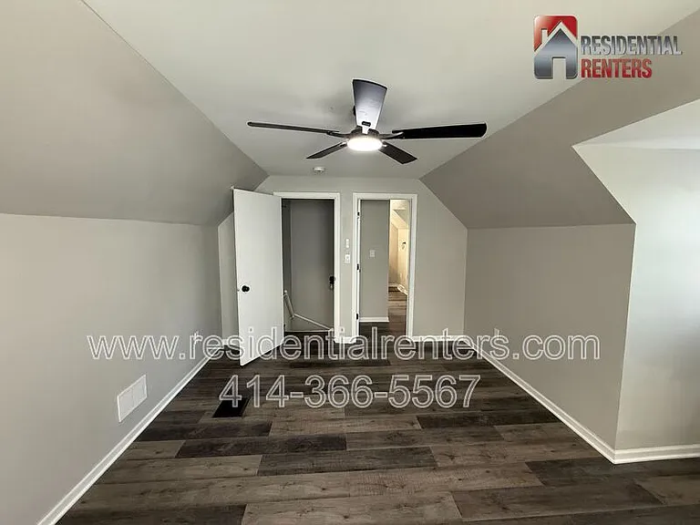 4845 N 44th St — Photo 10