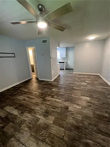 721 Heavens Dr #3 — Photo 5