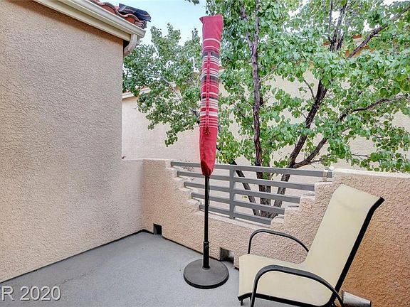 2nd image of 681 Bay View Dr #681