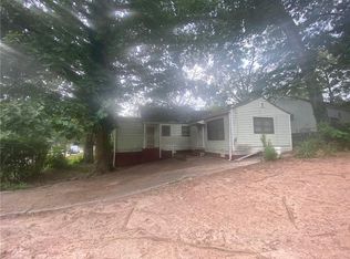 1718 Hadlock St SW, Atlanta, GA 30311