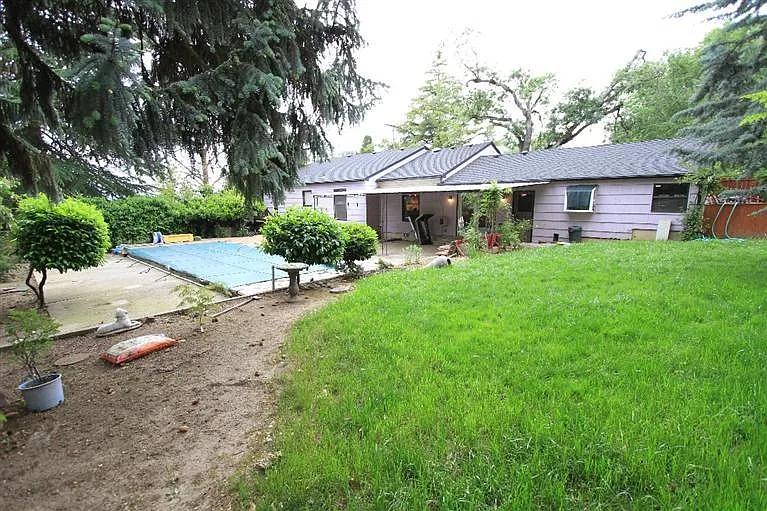 2130 Capital Ave photo 1