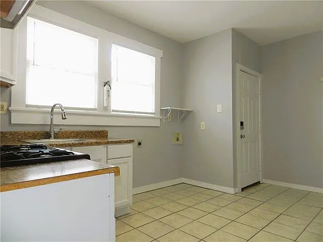 4035 Eagle St — Photo 6