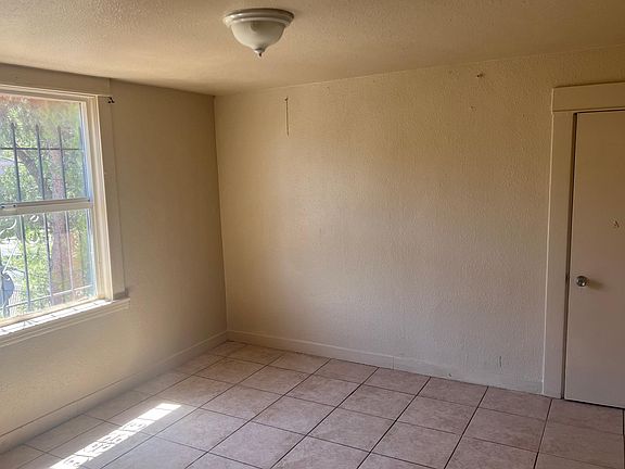 2nd image of 228 W 4th St #220W-3