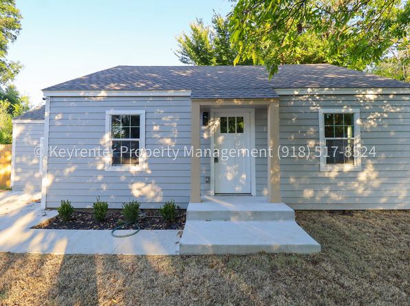 1421 N Columbia Ave