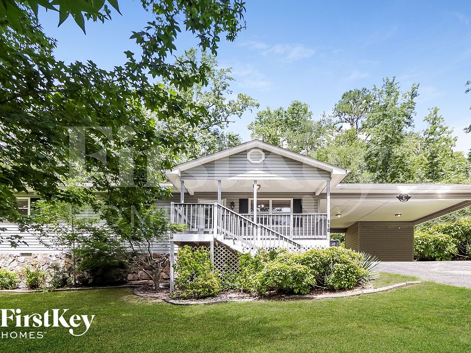 1st image of 115 River Trace Dr