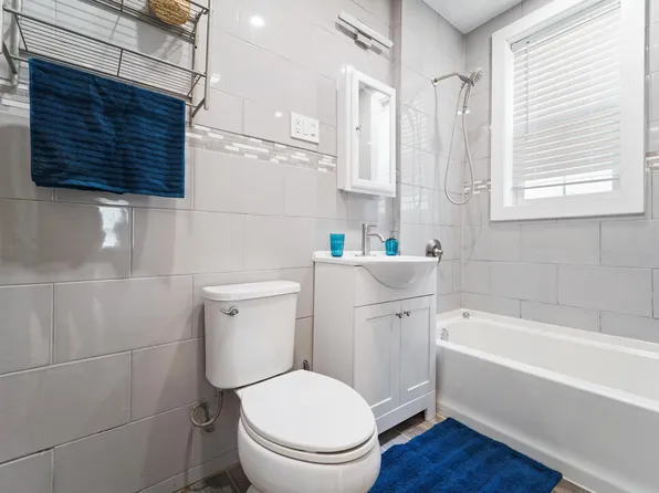 43 East 36th Street image 3 of 15