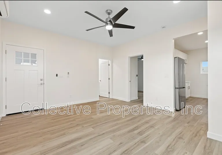 2715 Columbia St #102 — Photo 1
