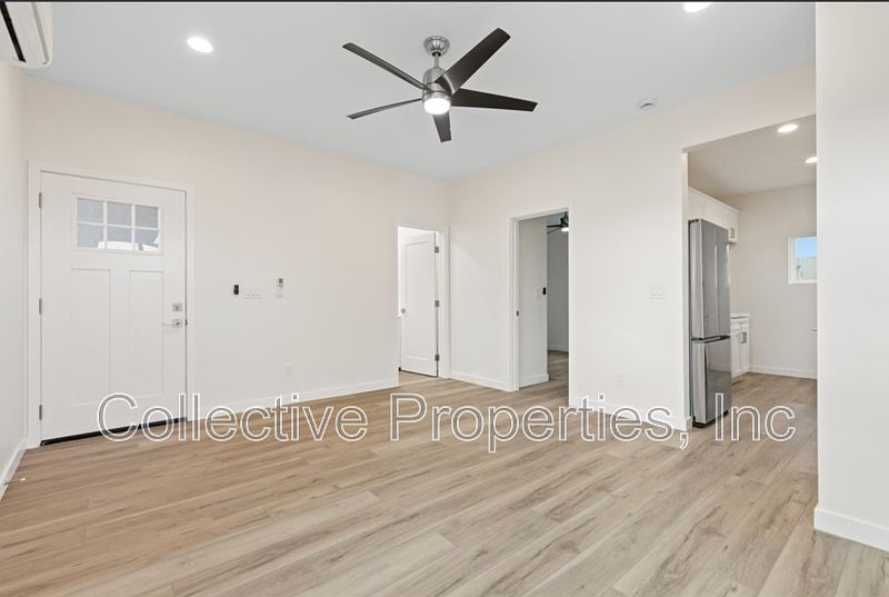 1st image of 2715 Columbia St #102