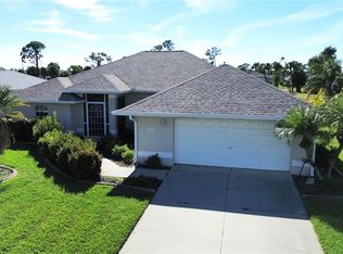 255 Medalist Rd, Rotonda West, FL 33947