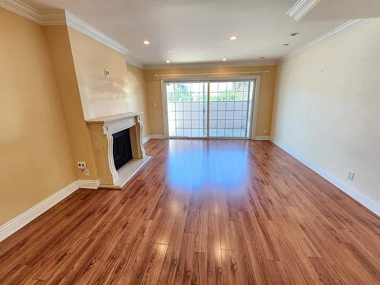620 W Doran St #7 — Photo 24