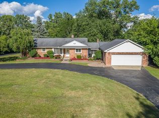 28024 Greening St, Farmington Hills, MI
