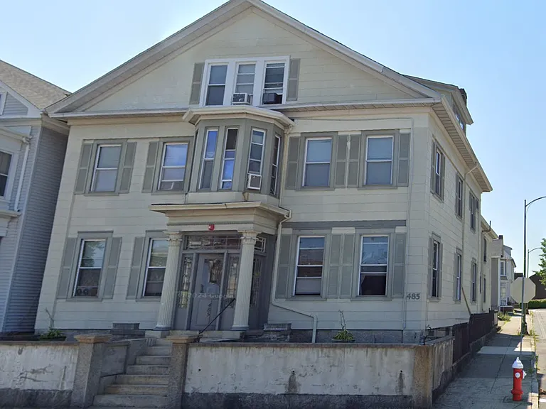 485 County St #18 — Photo 6