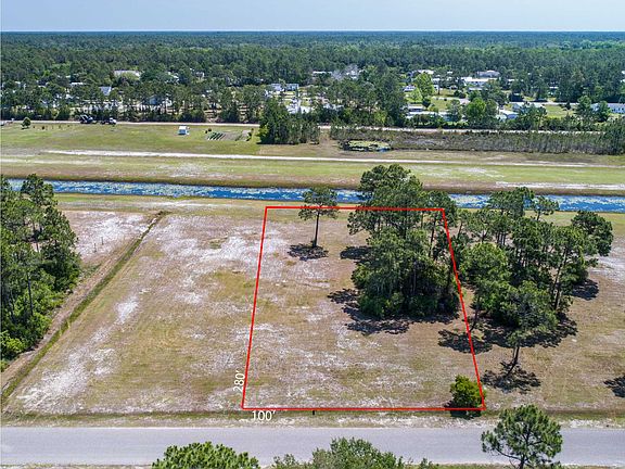 3rd image of 296 Plantation Dr