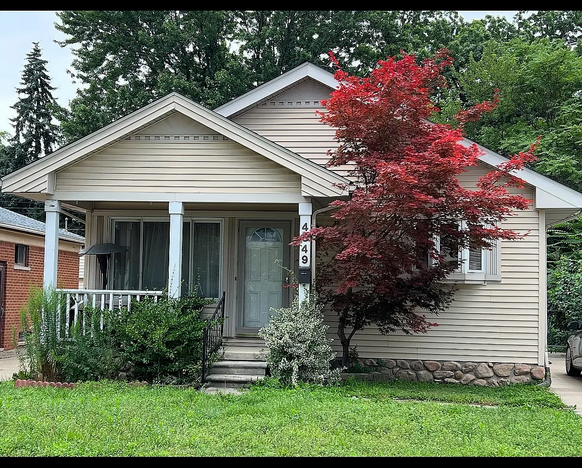 Westpoint St, Dearborn Heights — Photo 1