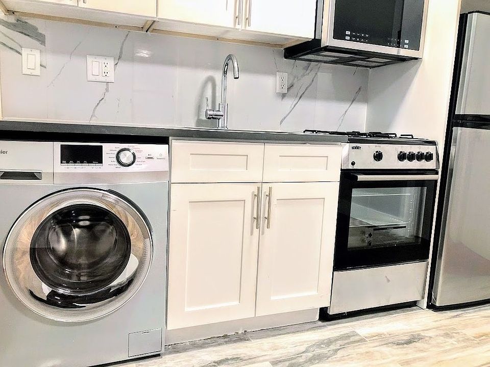 1st image of 105 E 117th St APT 1E