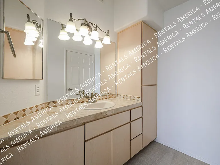 5303 N 7th St #232 — Photo 29