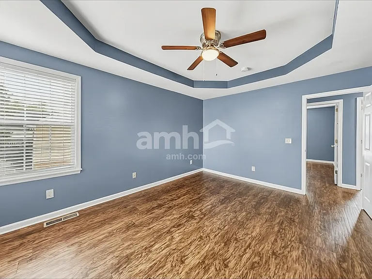 104 Cascade Ln — Photo 8