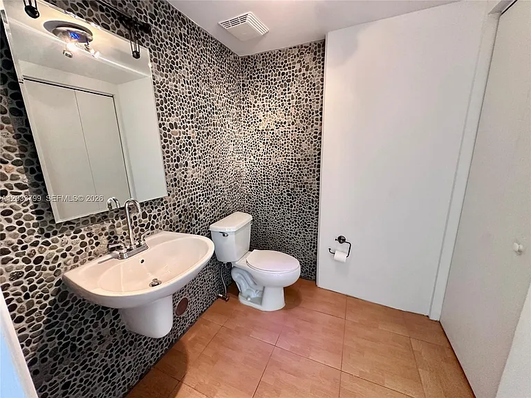 690 SW 1st Ct #1213 — Photo 10