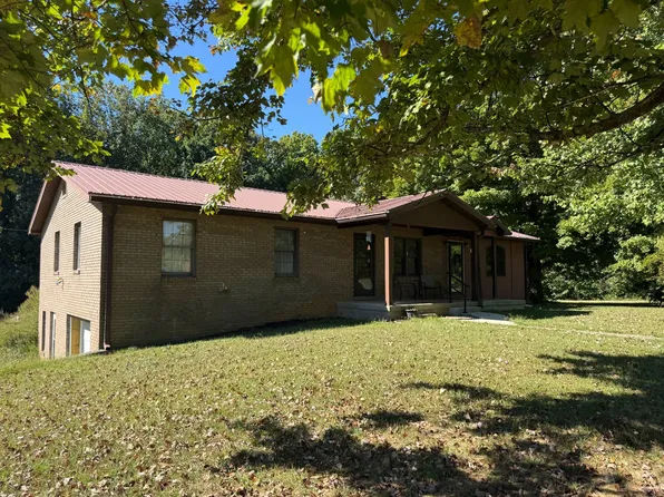 225 Peavey Rd, Liberty, KY 42539