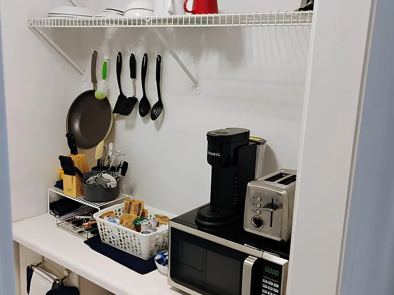Kitchen appliances and countertop