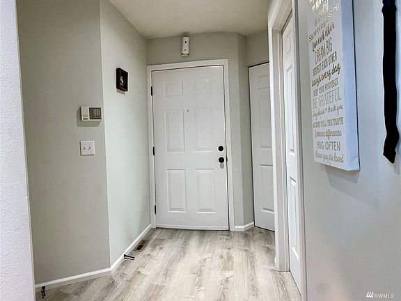 4th image of 1707 31st St NW #A