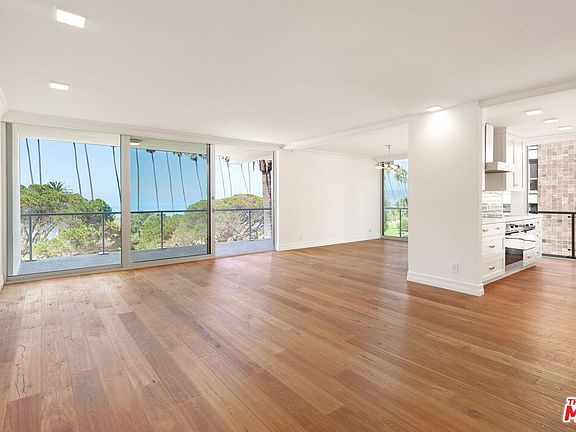 5th image of 535 Ocean Ave Unit 5A