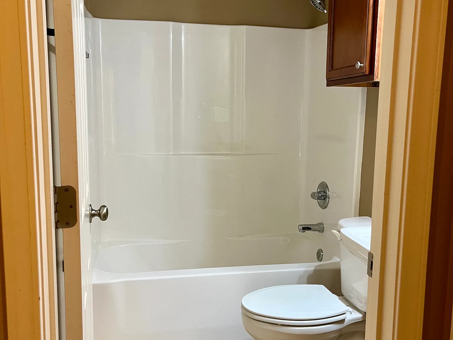 2 bed, 1.5 bath, 850 sqft, $825 — Photo 4