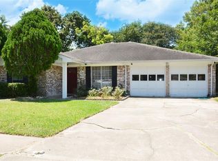 12415 Fairpoint Dr, Houston, TX 77099