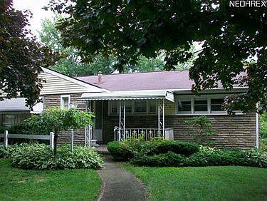 2nd image of 303 Hogarth Ave