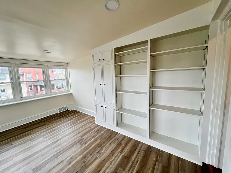 202 S Broad St #2C — Photo 4