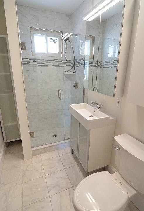 2nd image of 211 N St