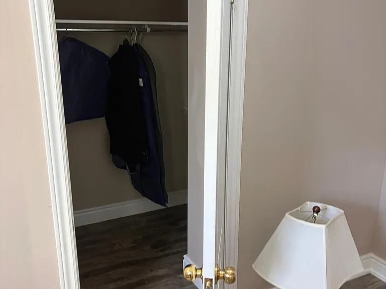 1 Deancrest Rd — Photo 6