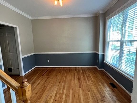 4th image of 105 Glenkinchiey Ct
