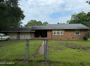 14960 Phillips Dr, Laurinburg, NC 28352