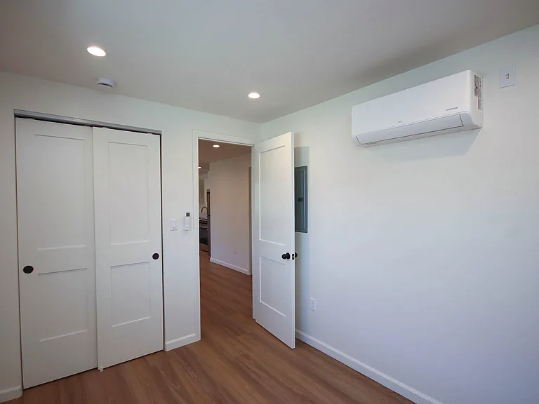 1170 Huntington Dr #C2 — Photo 13